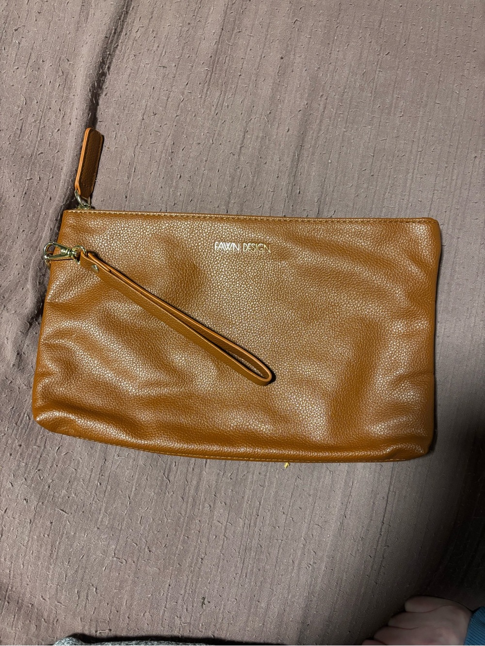 Fawn Design Women's Wristlet Clutch - Tan